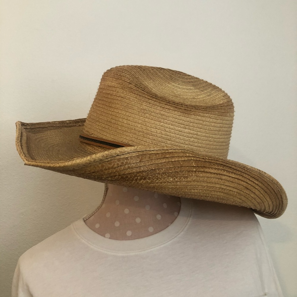 Man’s Straw Hat - Picture 3 of 4